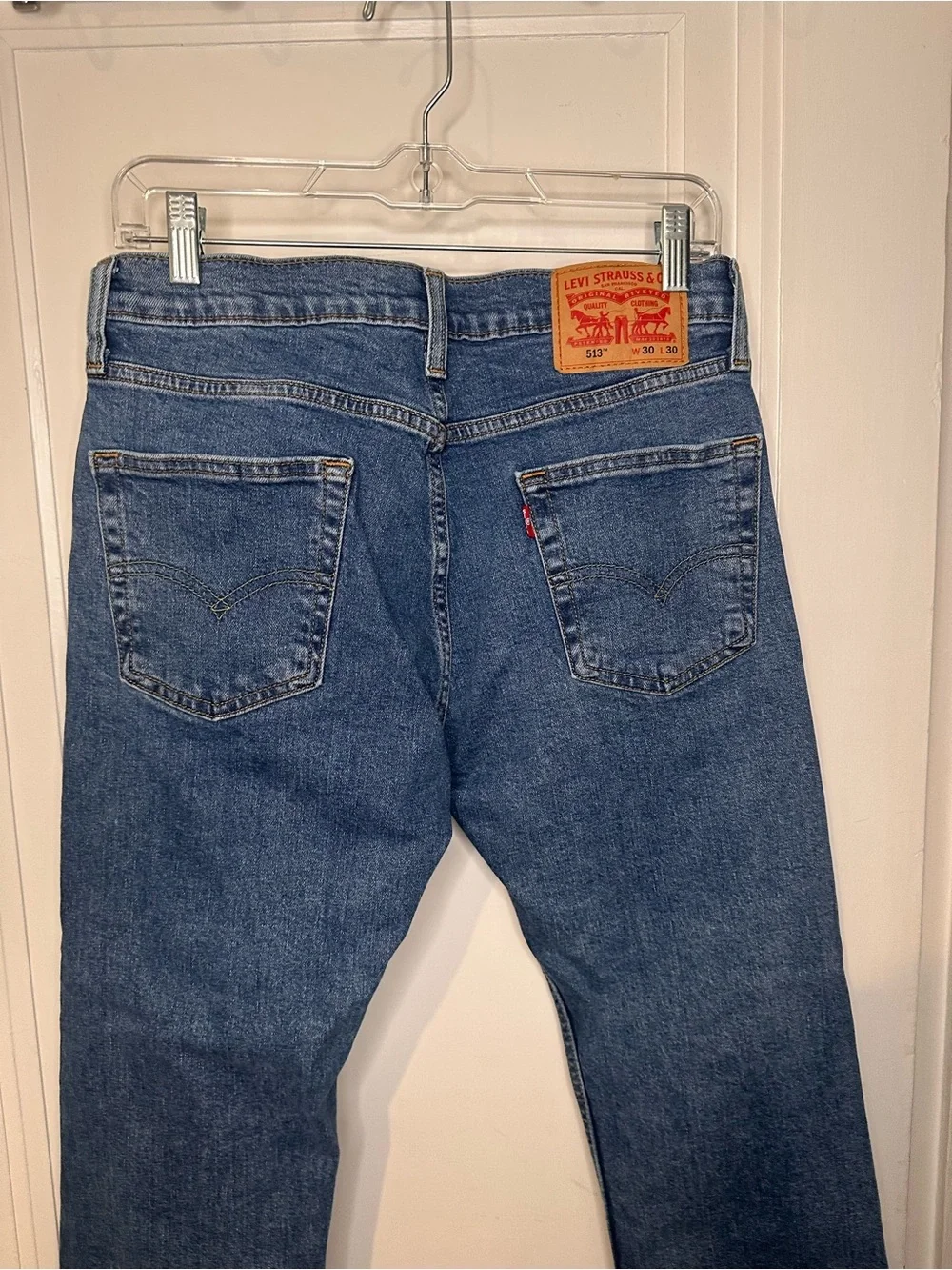 Levi's 513 30x30 Men's Straight Jeans in Medium Blue Denim